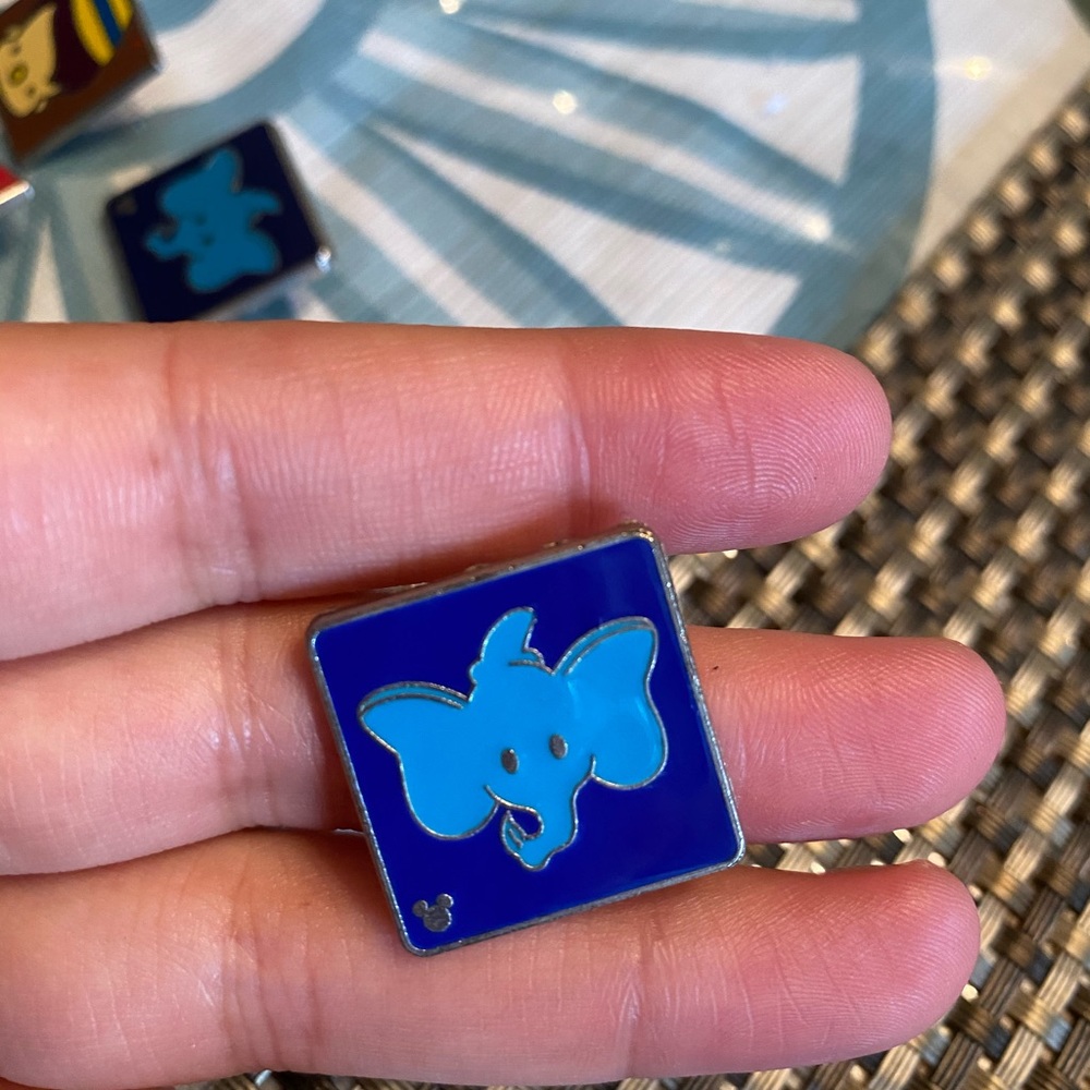 Disney pin